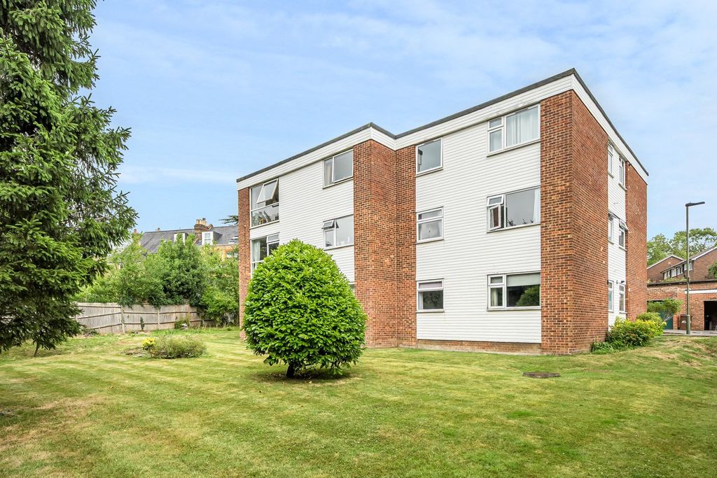 Property photo 1 of 14