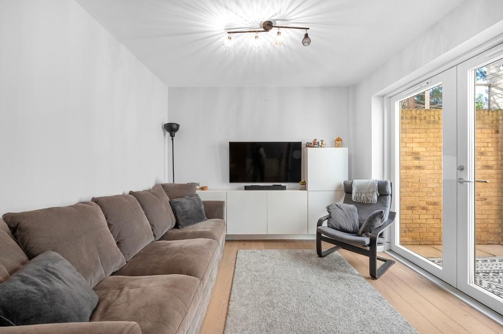 Property photo 2 of 14 Photo 2