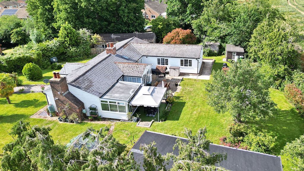 Property photo 1 of 33