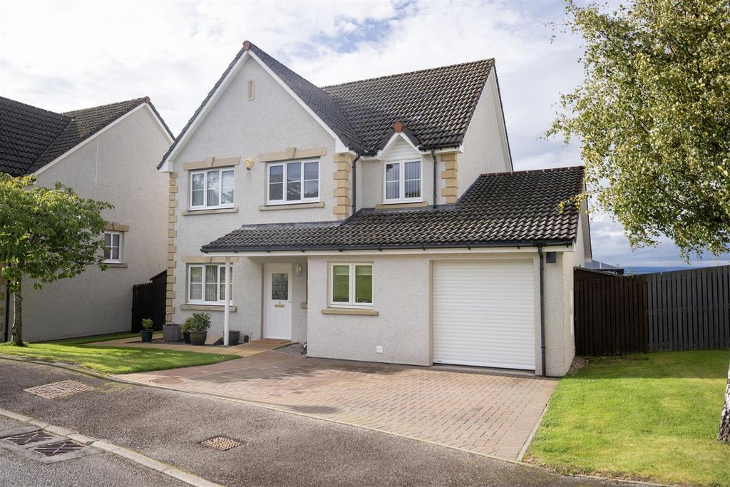 Property photo 1 of 25 Boswell Court 0001.Jpg