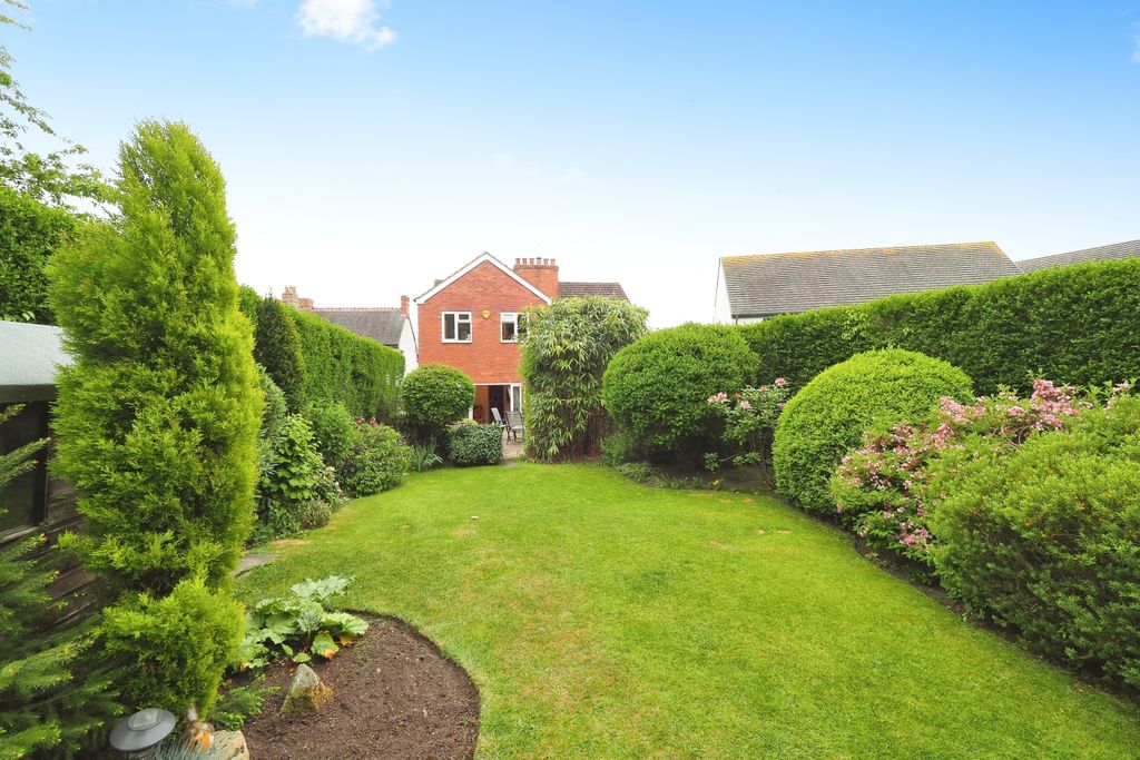 Property photo 1 of 20 Garden