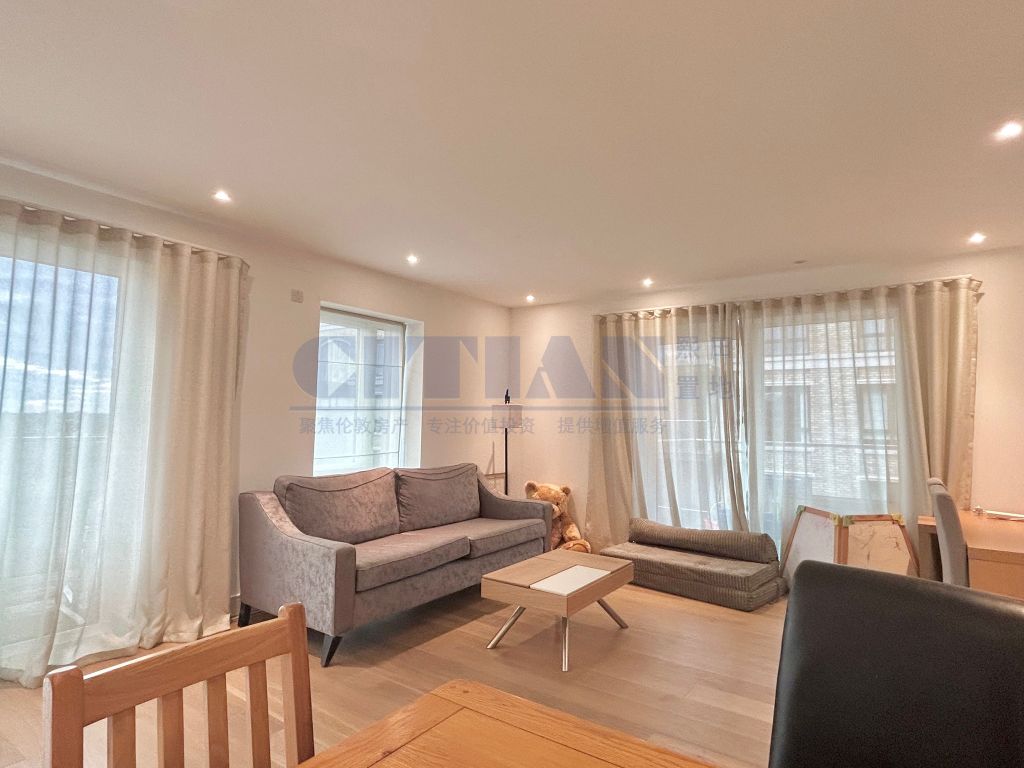 Property photo 1 of 11