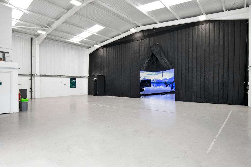 Property photo 2 of 17 Vp - Prep Space - 1.Jpg