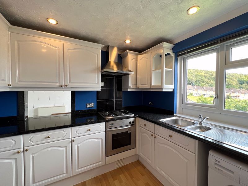 Property photo 2 of 8 Photo 18