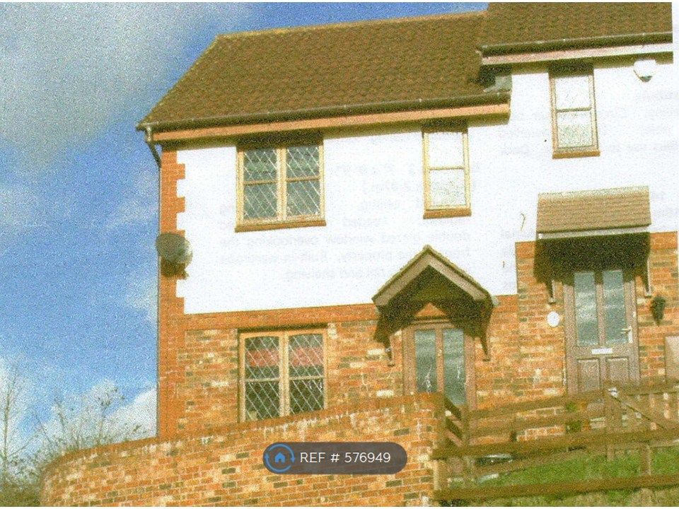 Property photo 1 of 3