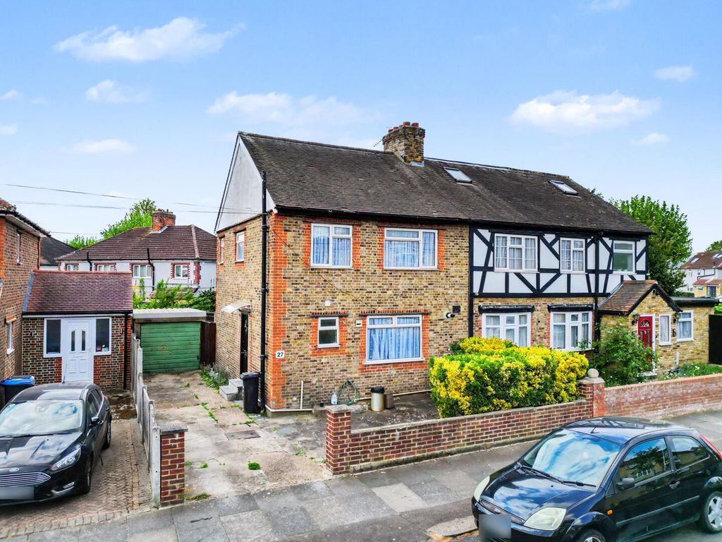 Property photo 1 of 18