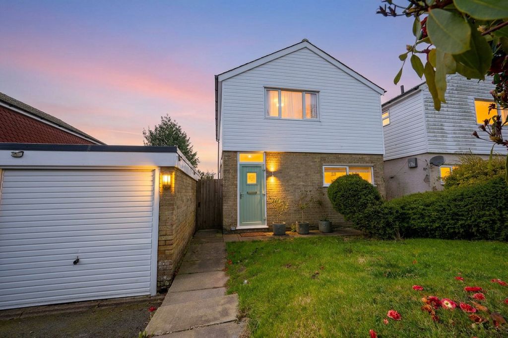 Property photo 1 of 25