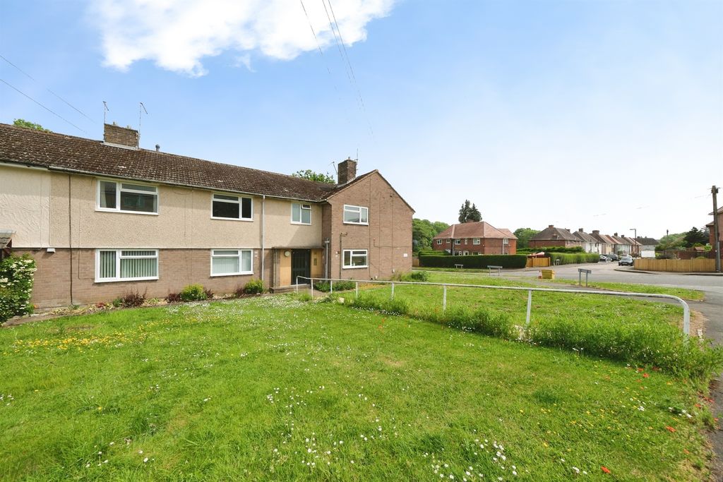 Property photo 1 of 11