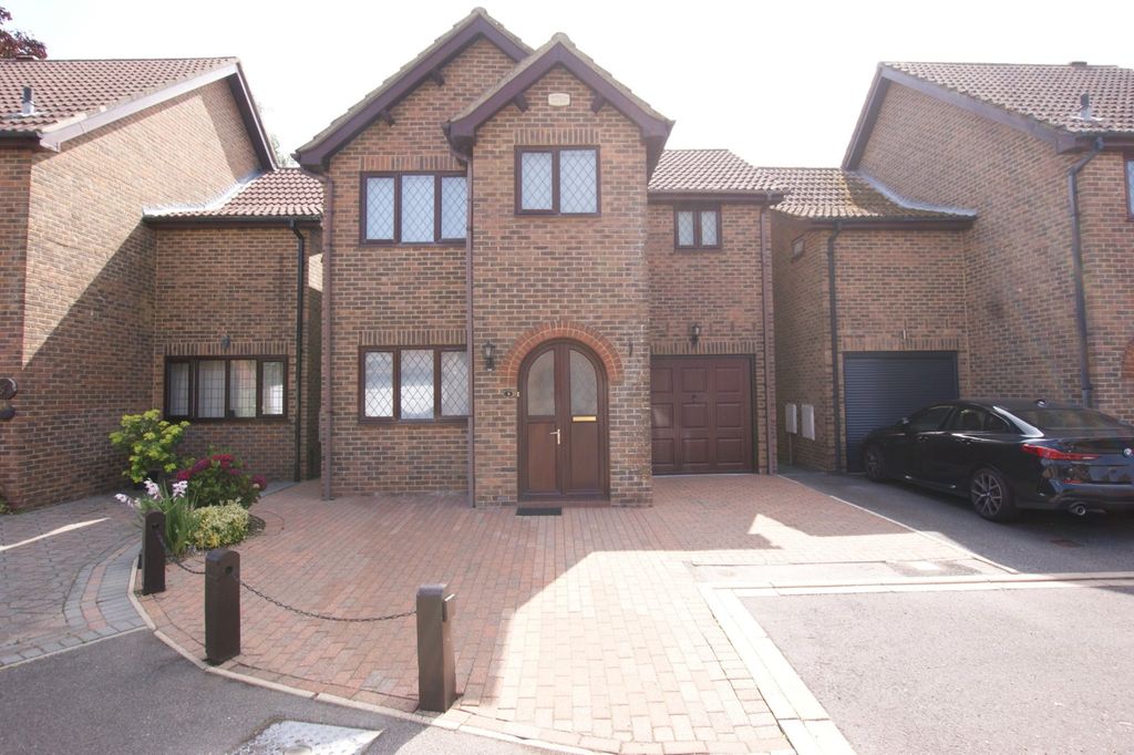Property photo 1 of 9 Picture No. 17