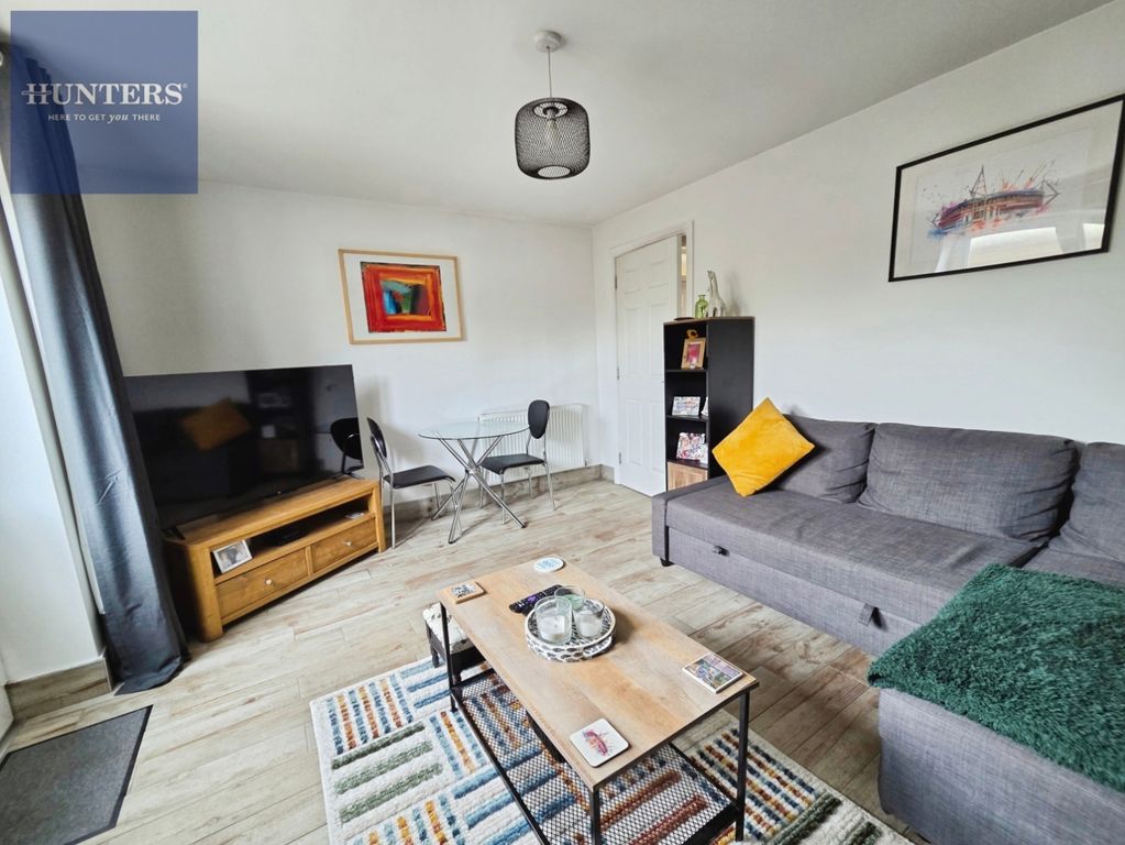 Property photo 2 of 8 Pbox-Img.Jpg