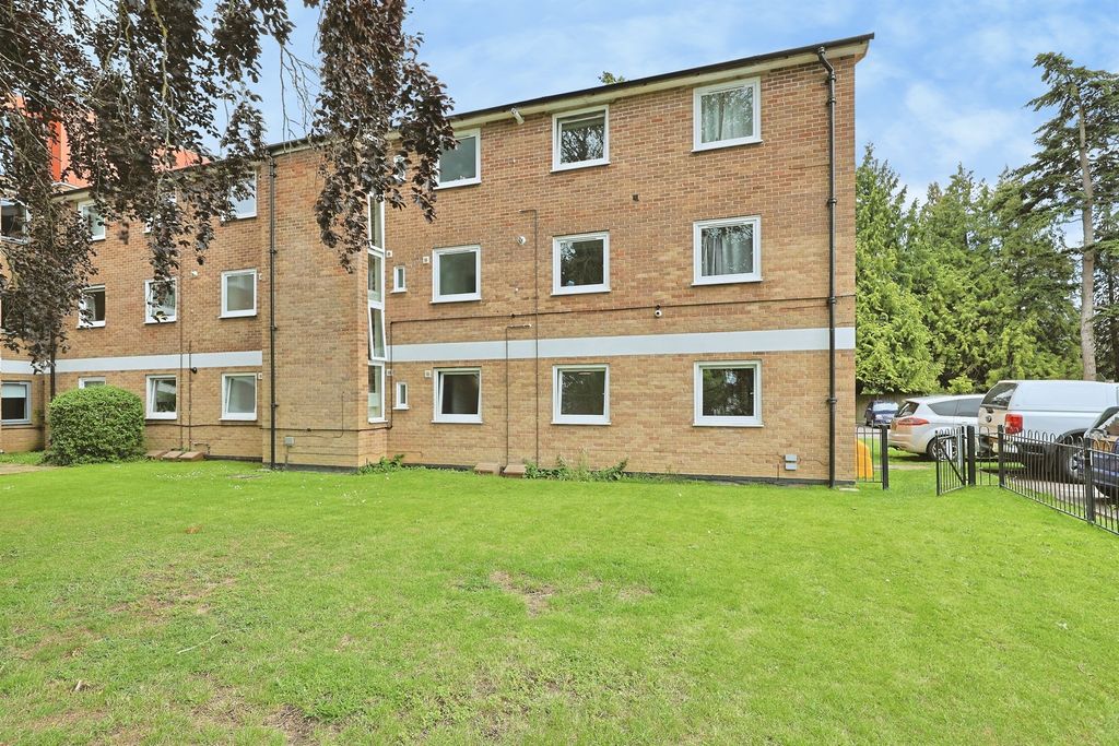Property photo 2 of 15