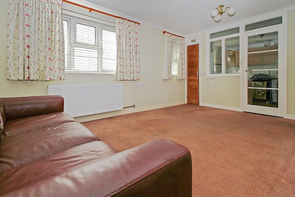 Property photo 3 of 9 Photo 3