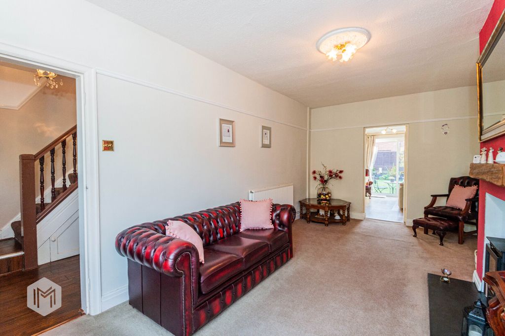 Property photo 3 of 17 Picture No. 16