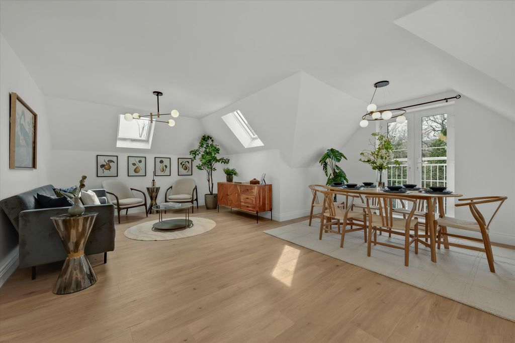 Property photo 3 of 9 Image