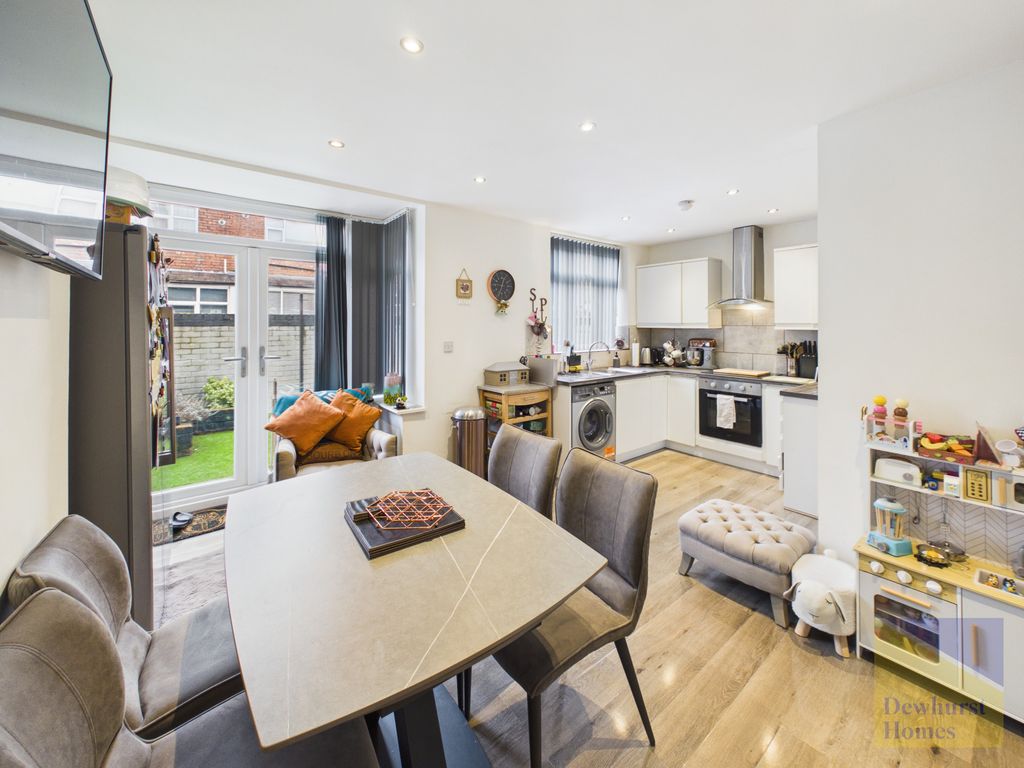 Property photo 2 of 13