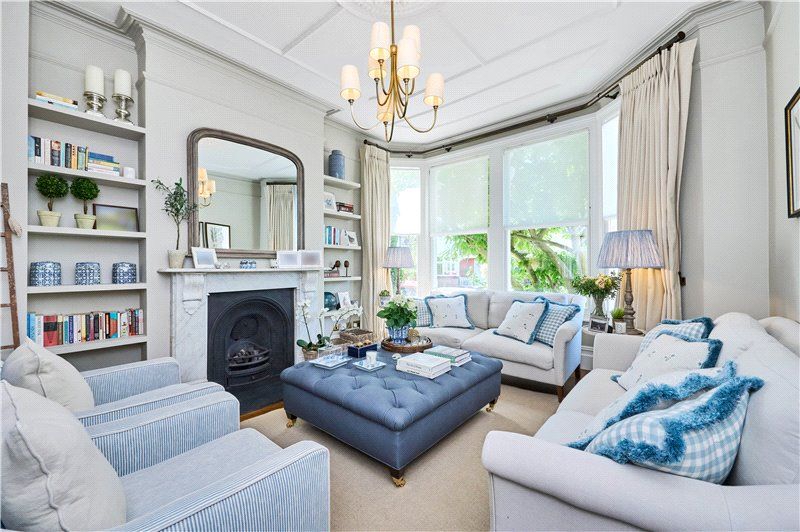 Property photo 2 of 23 Picture No. 24