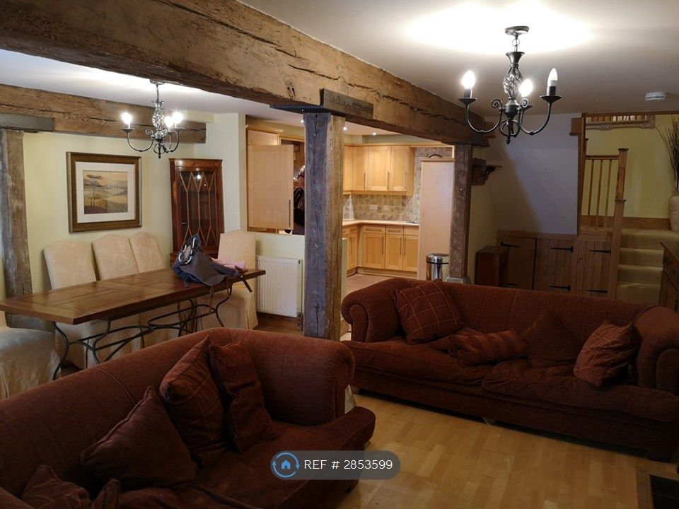 Property photo 2 of 9 Living Room