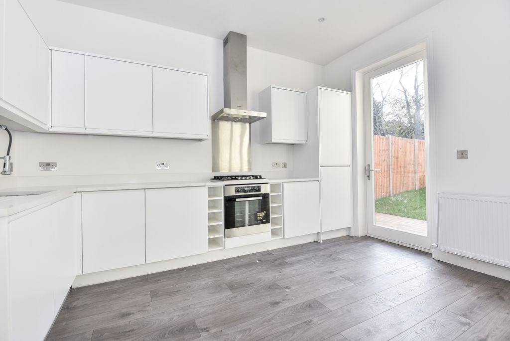 Property photo 3 of 10 231865 (4)