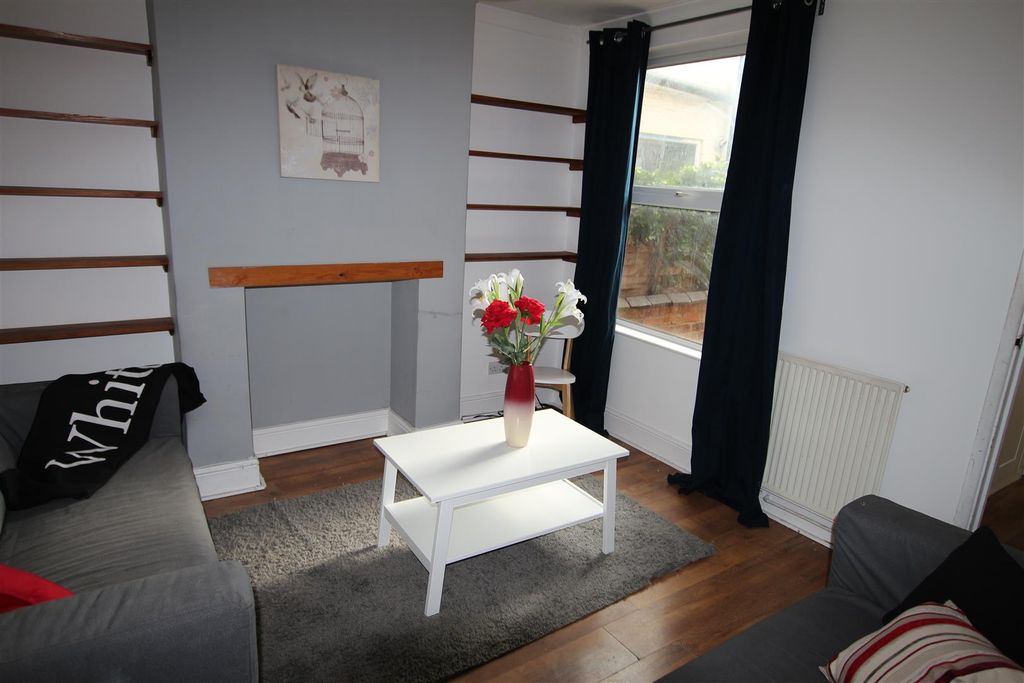 Property photo 2 of 10 Img_0405.Jpg