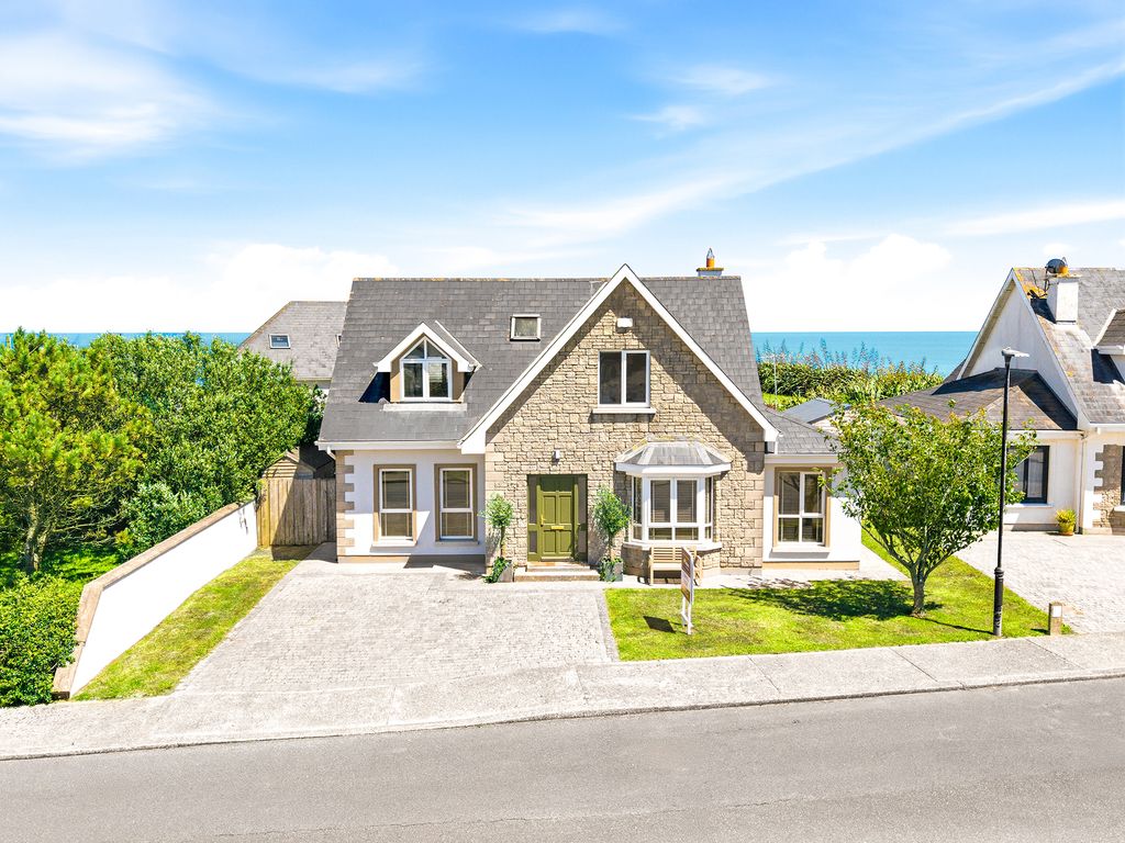 Property photo 1 of 81