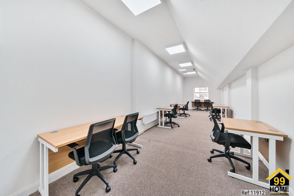 Property photo 2 of 32 Photo 1