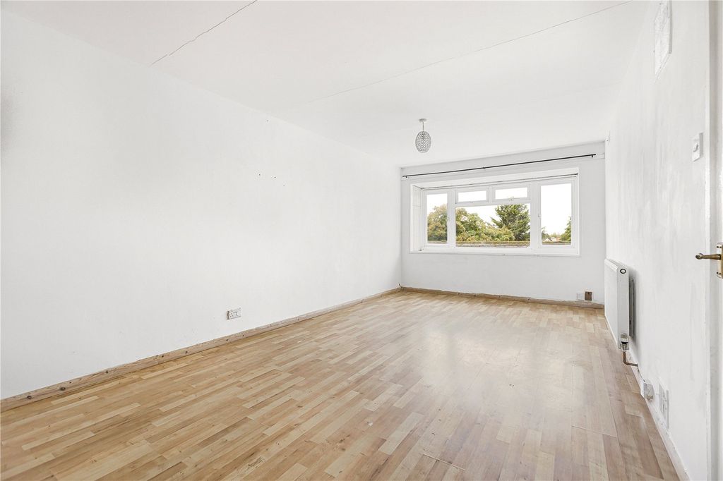 Property photo 2 of 9 Picture No. 07