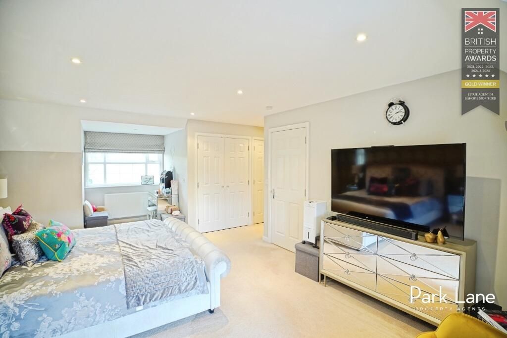 Additional image 10 of 5 bed detached house for saleBrook Farm Close, Bishops Stortford CM23
