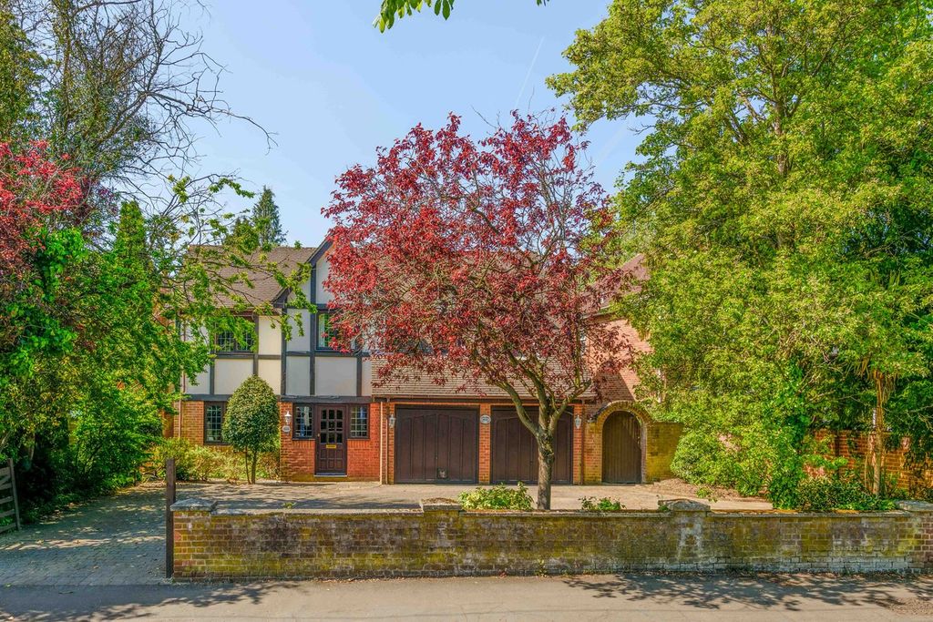 Property photo 1 of 21