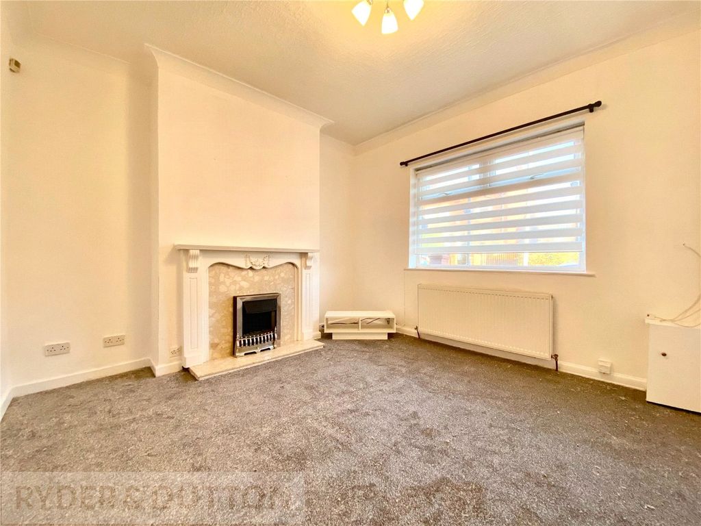 Property photo 2 of 10 Picture No. 11