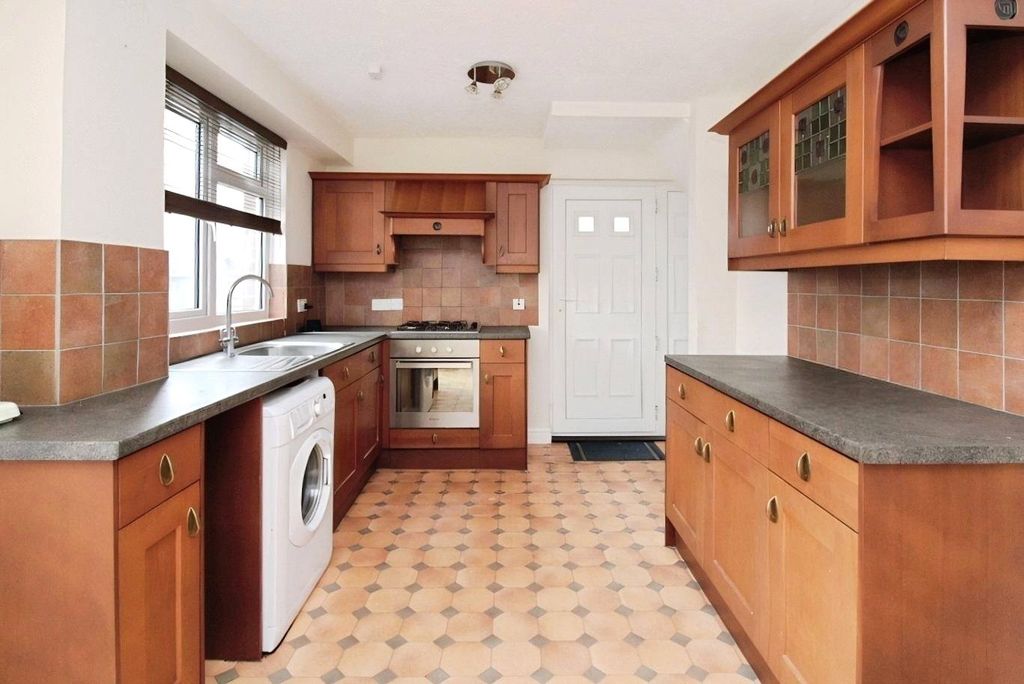 Property photo 3 of 7 Picture No. 46