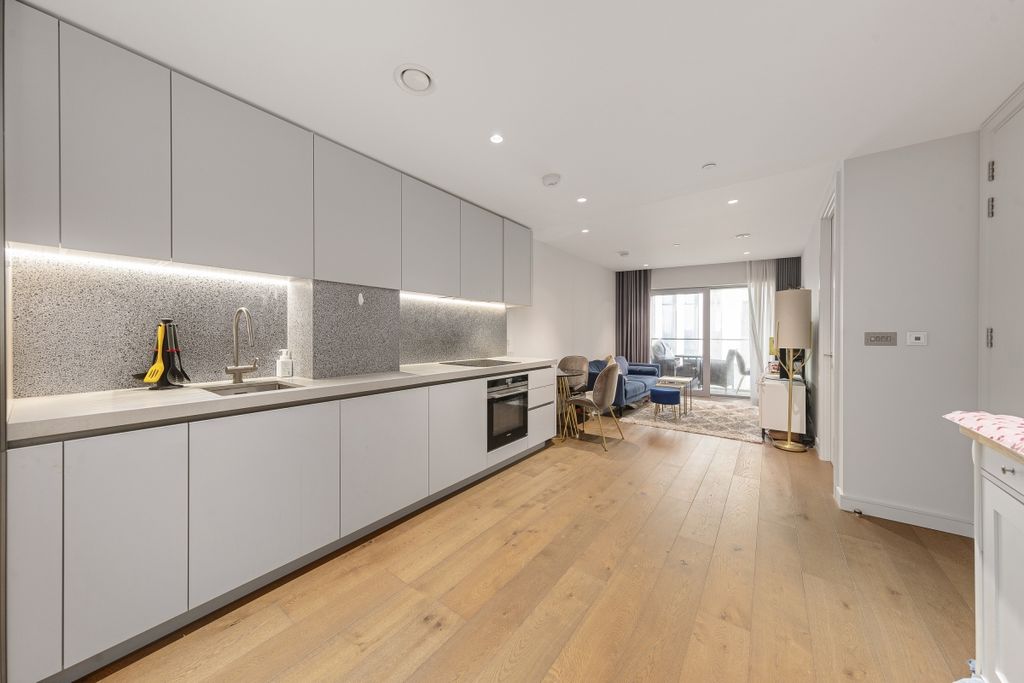 Property photo 2 of 19 094A1702-Edit