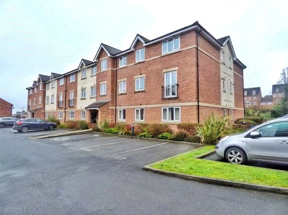 Property photo 1 of 15 External