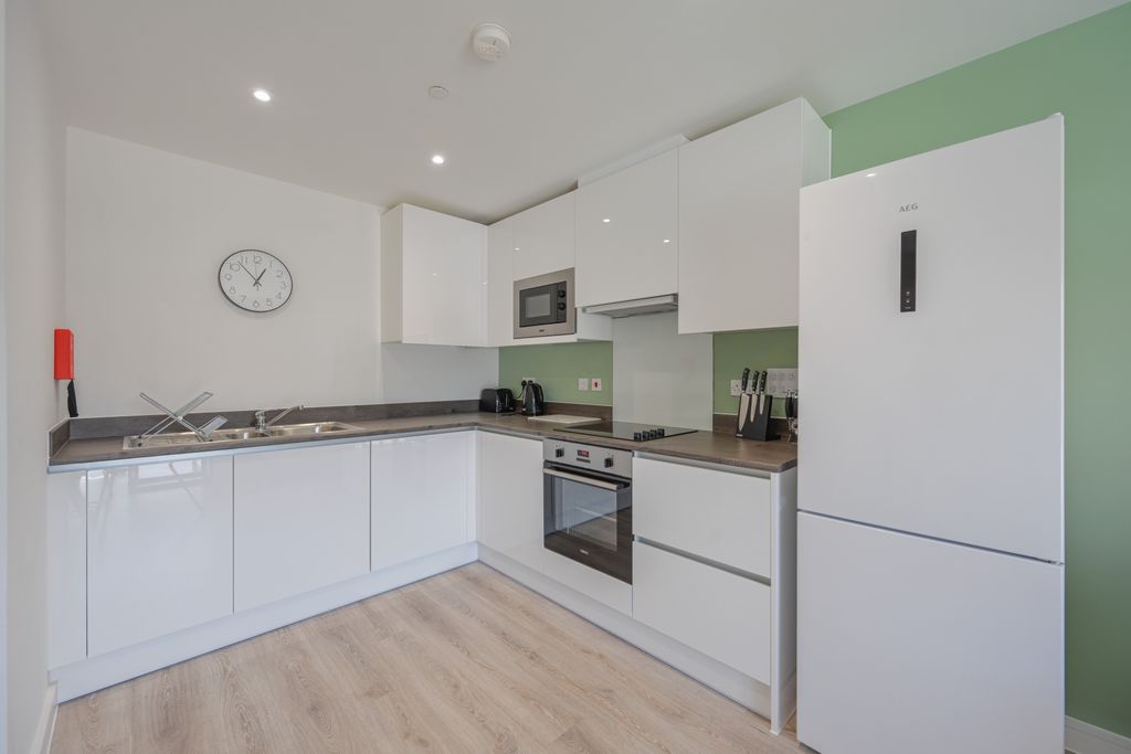 Property photo 1 of 9 Image