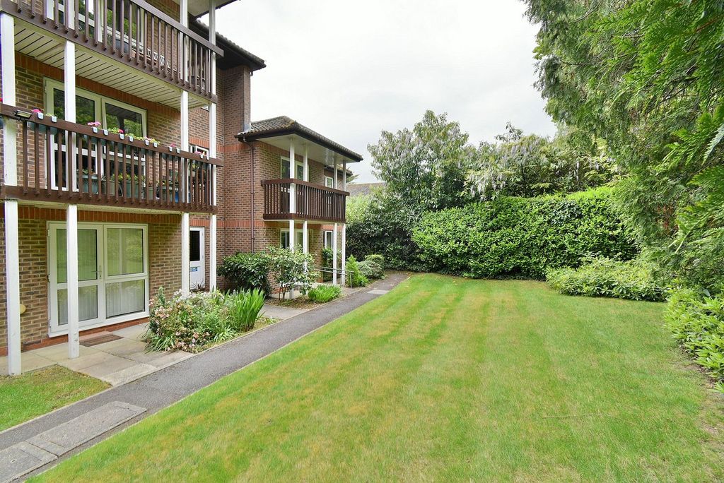 Property photo 3 of 15