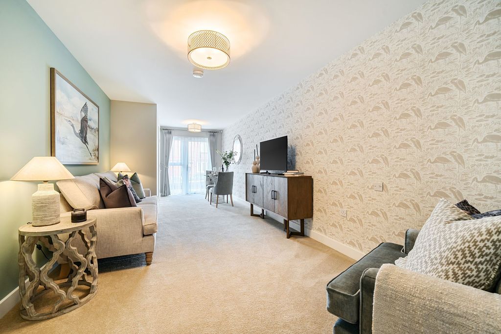 Property photo 2 of 11