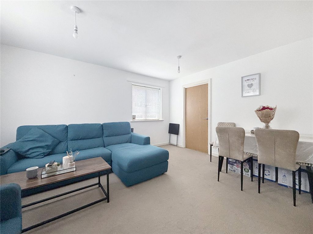 Property photo 3 of 8 Reception/Diner