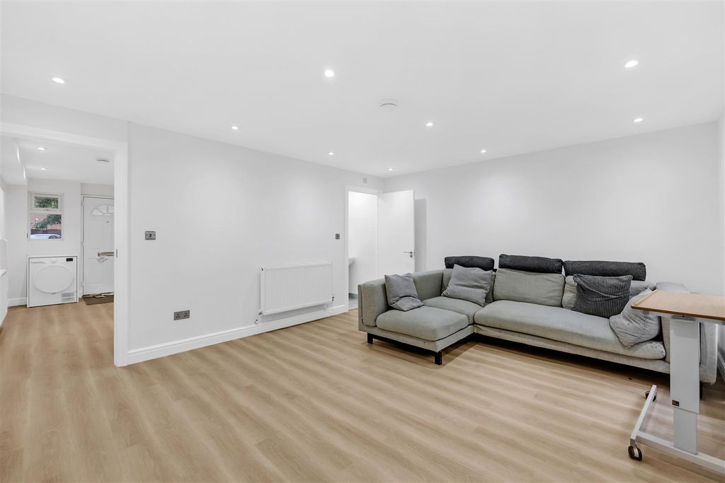 Property photo 2 of 21 2.Jpg