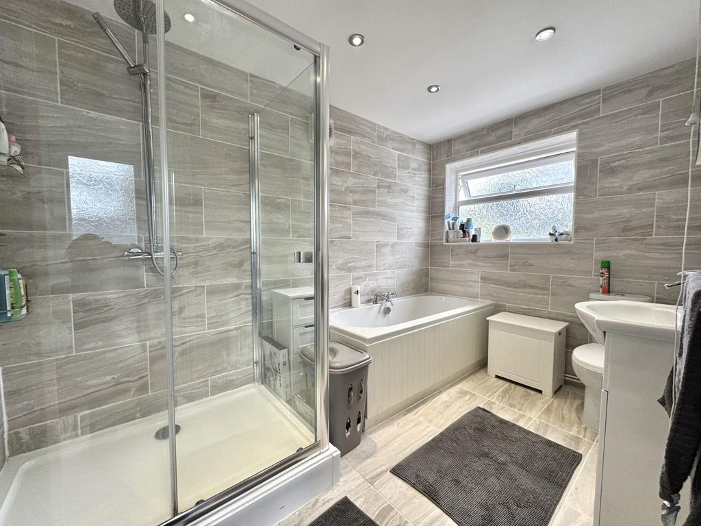 Property photo 3 of 24 Not Specified