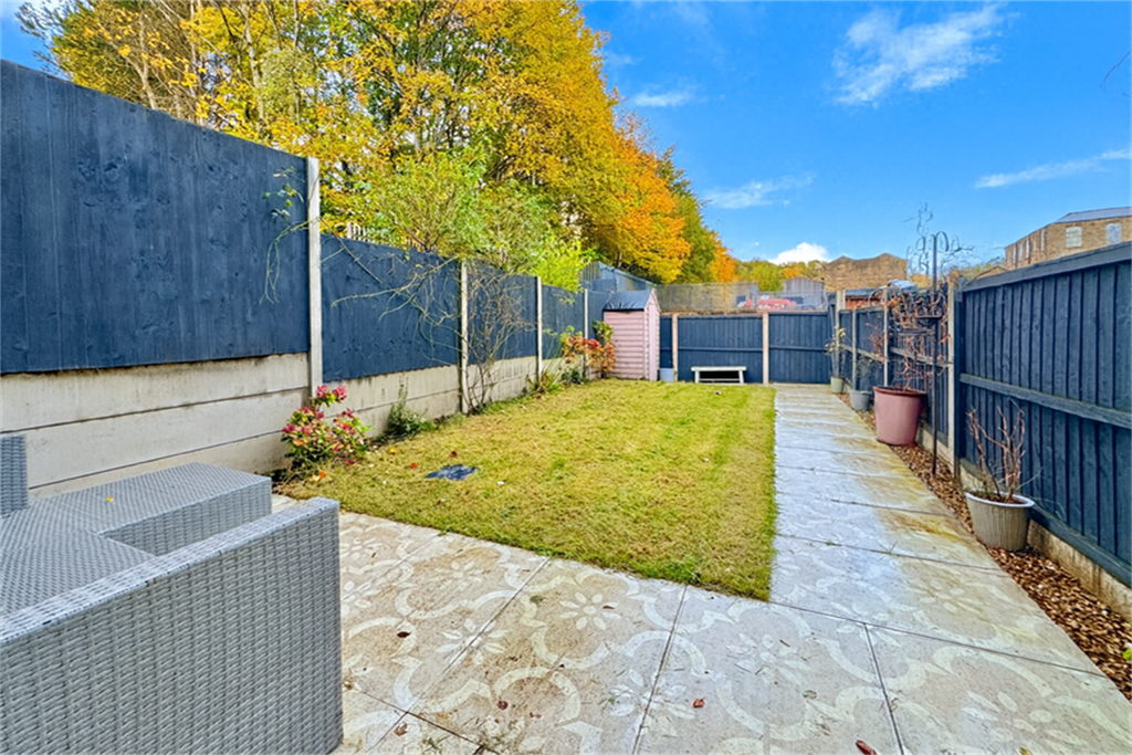 Property photo 2 of 24 (Main)