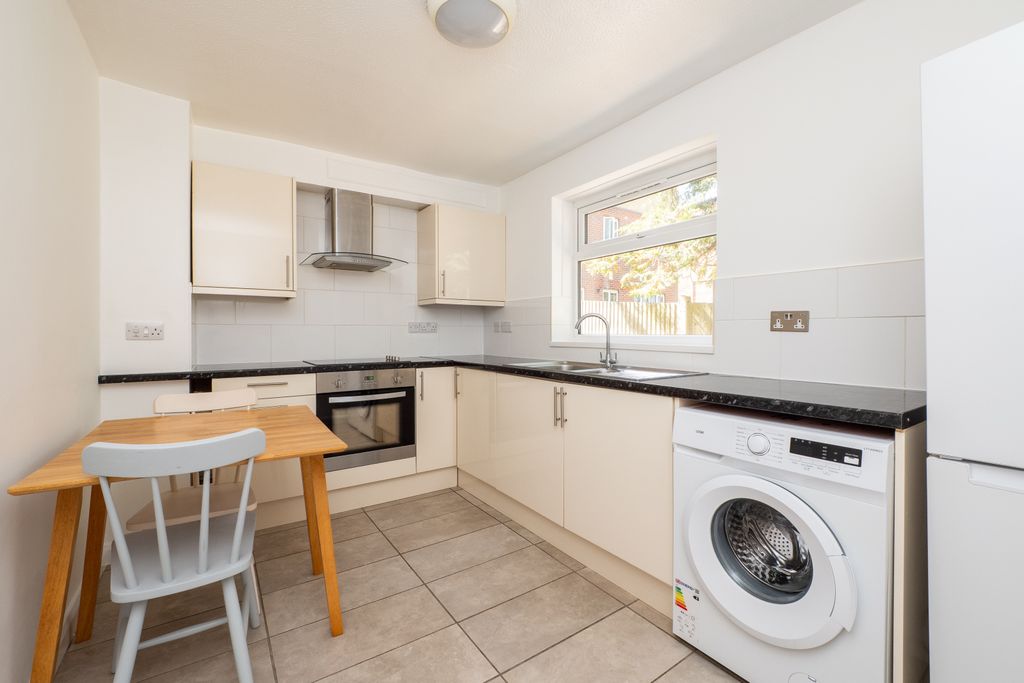 Property photo 3 of 12 Picture No. 08