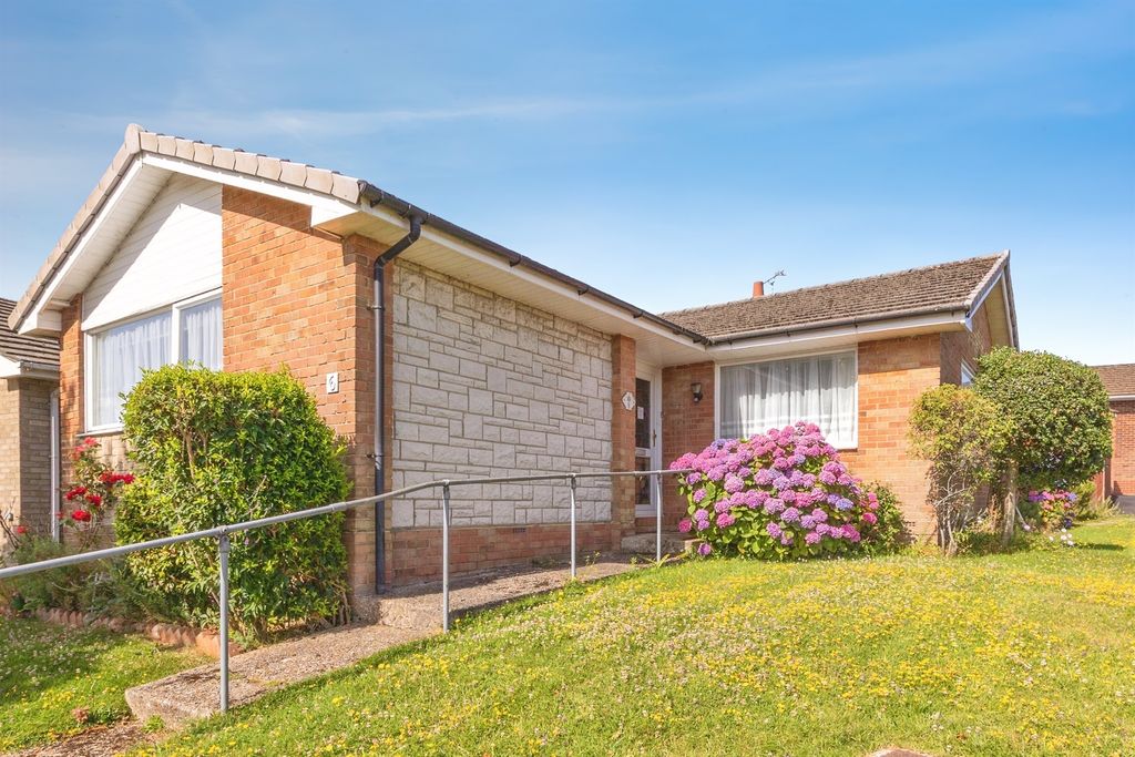 Property photo 1 of 23