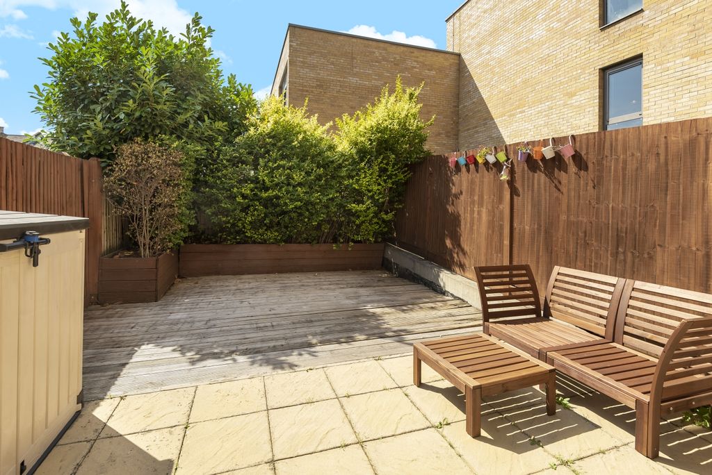 Property photo 3 of 10