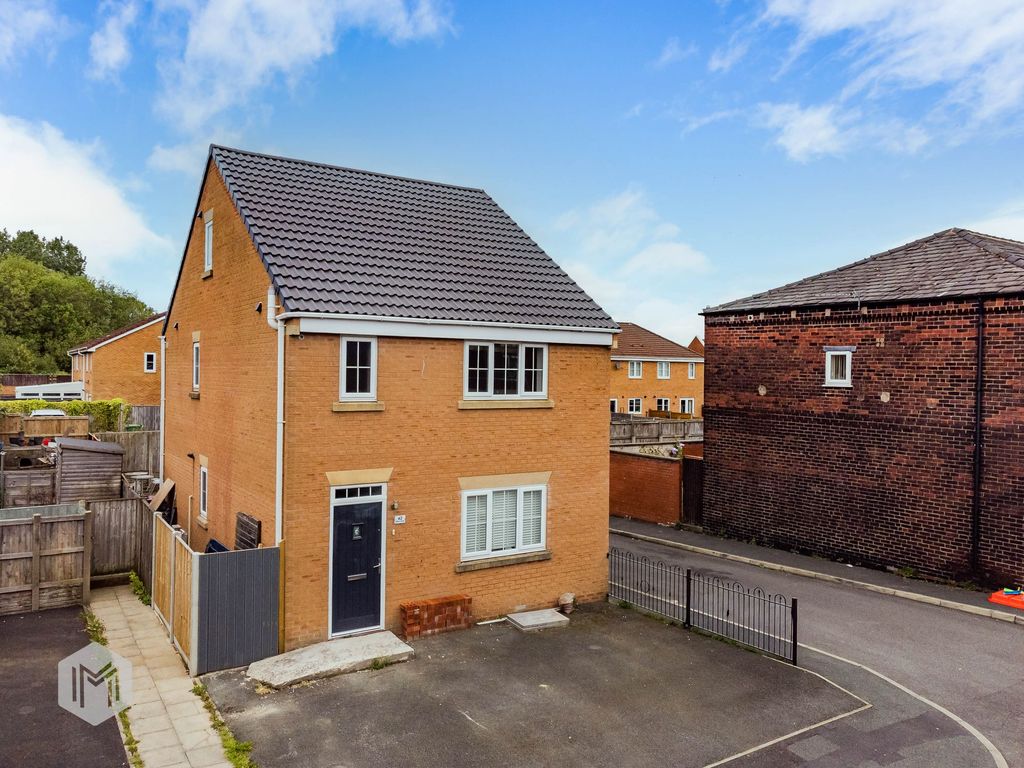 Property photo 1 of 22
