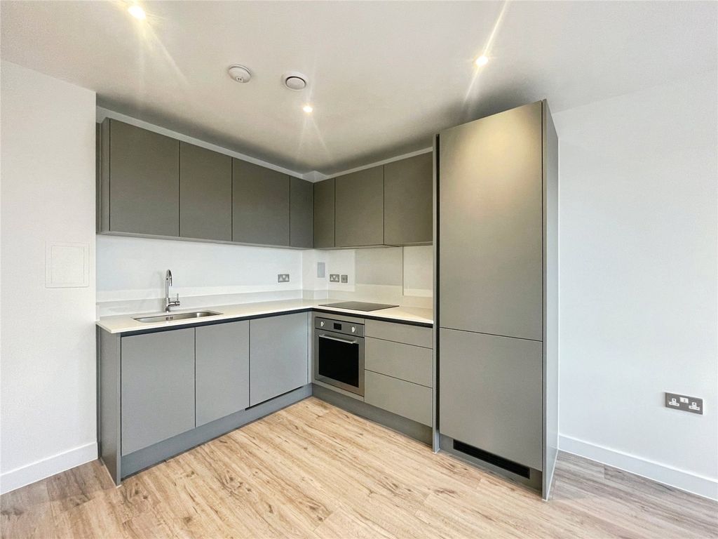 Property photo 3 of 7 Picture No. 09