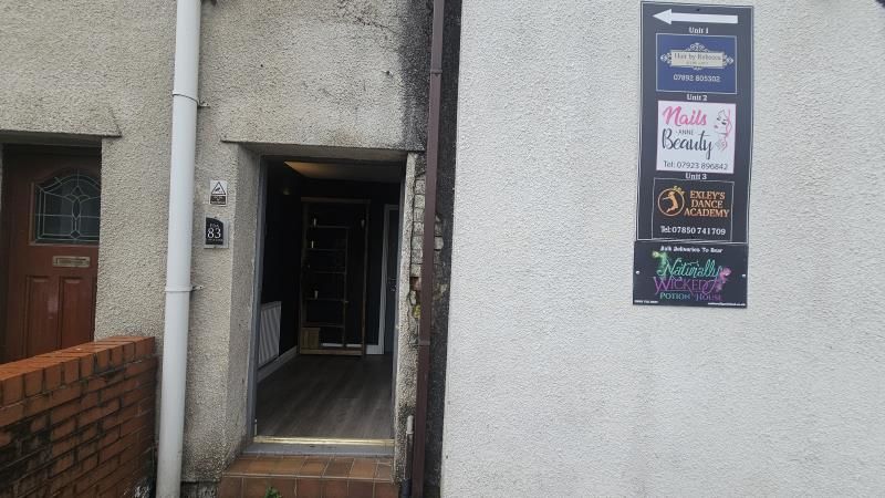 Property photo 2 of 12 Entrance