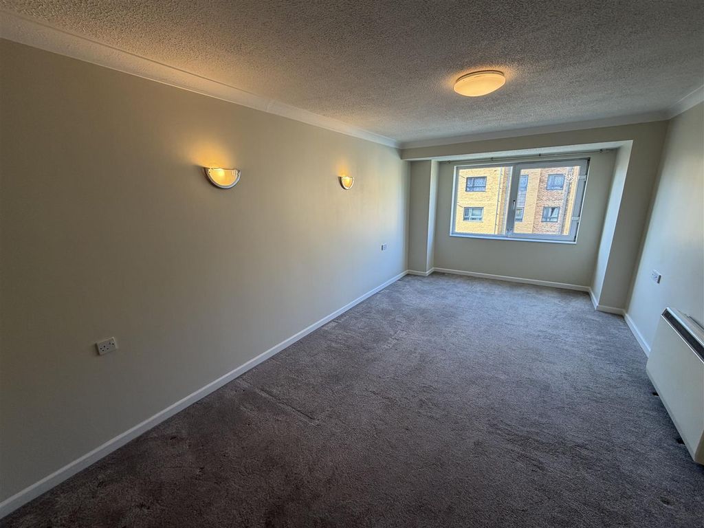 Property photo 2 of 12 Tempimagemylgma.Jpg