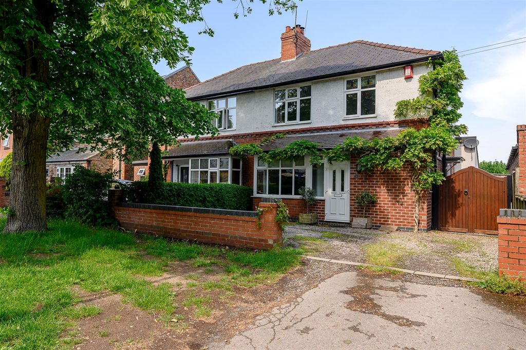 Property photo 1 of 26 External