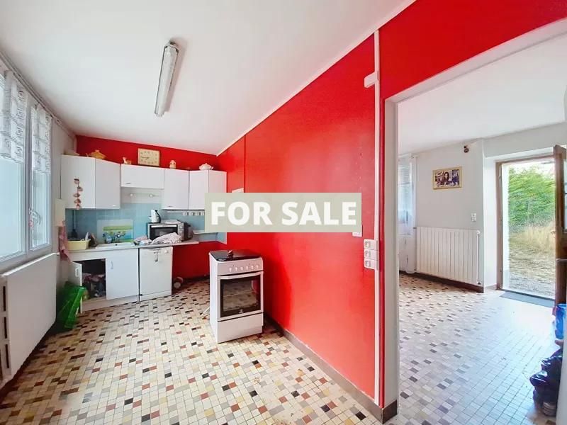 Property photo 3 of 11