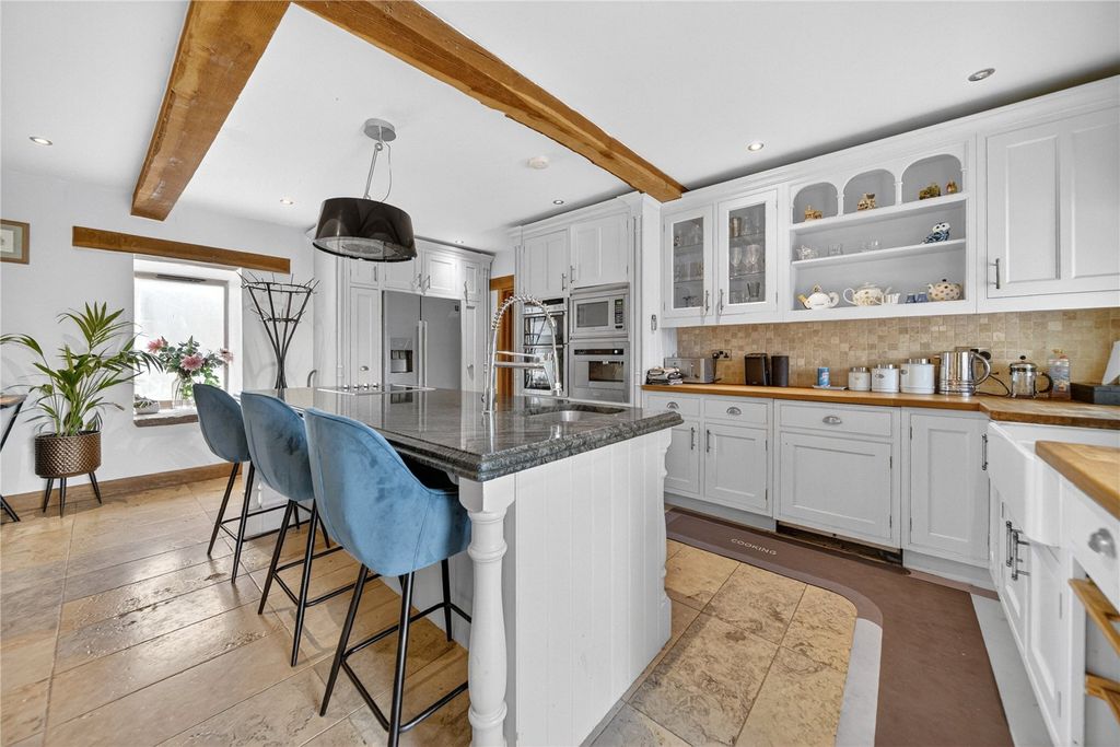 Property photo 1 of 16 Kitchen