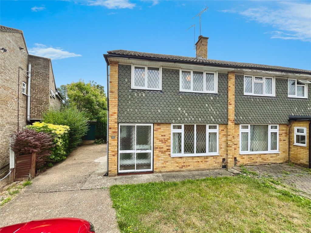 Property photo 1 of 11 External